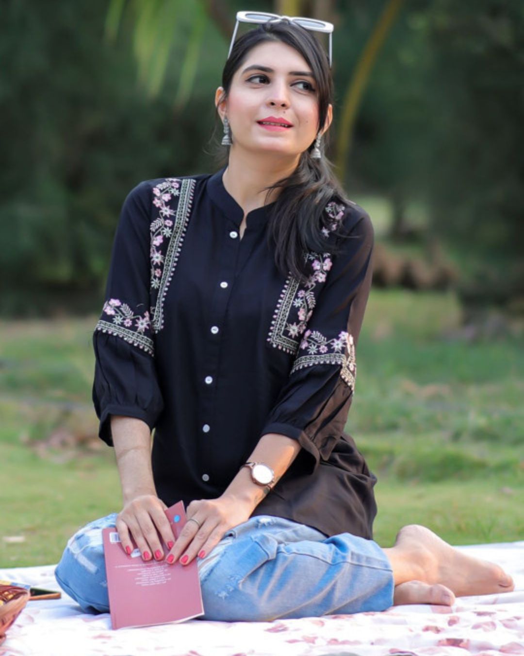 Black Elegant Kurti for Women – Classic Casual Style