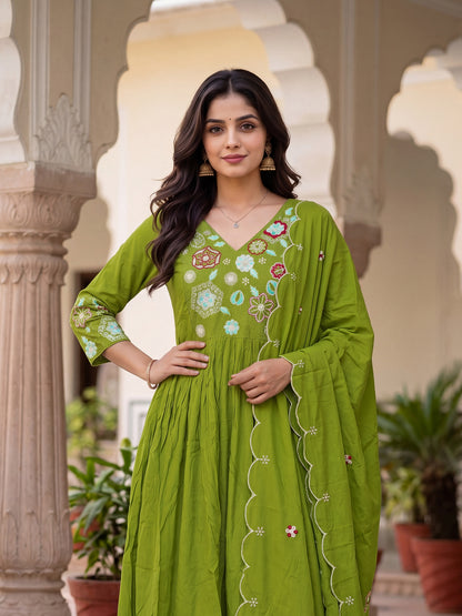 buy-women-olive-green-viscose-silk-anarkali-kurta-set-online-m-l-xl-xxl-bohorang
