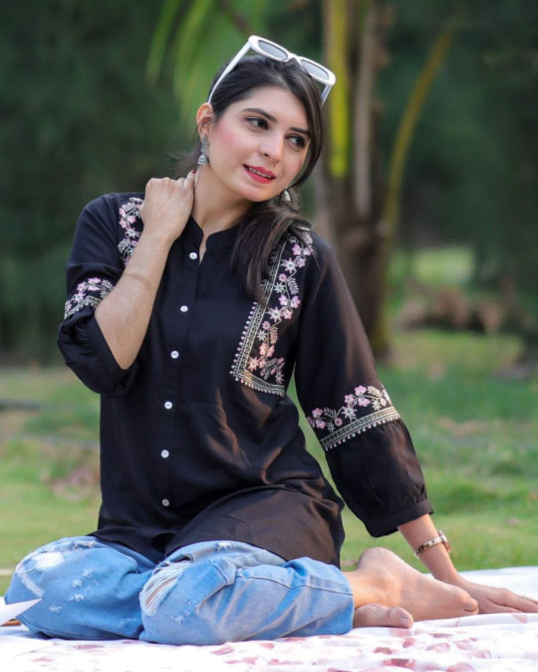 Black Elegant Kurti for Women – Classic Casual Style