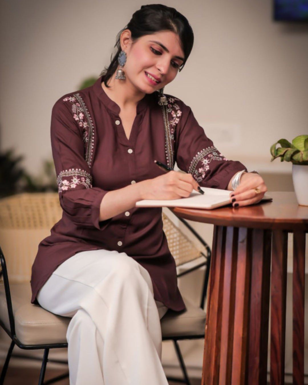 Brown Viscose Rayon Kurti for Women – Smart Casual Look