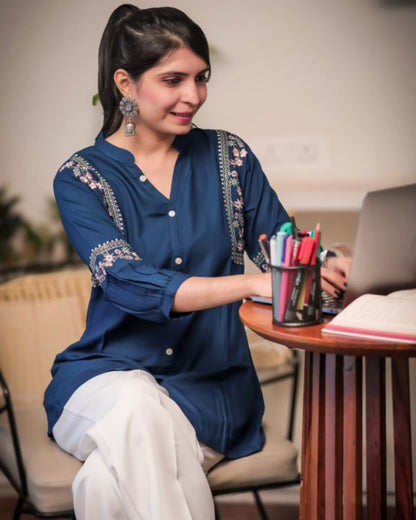 Teal Viscose Rayon Kurti for Women – Modern Stylish Wear