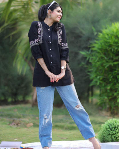 Black Elegant Kurti for Women – Classic Casual Style