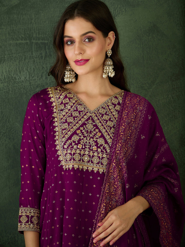women-vichitra-silk-embroidered-anarkali-kurta-set-wine-front-view-bohorang