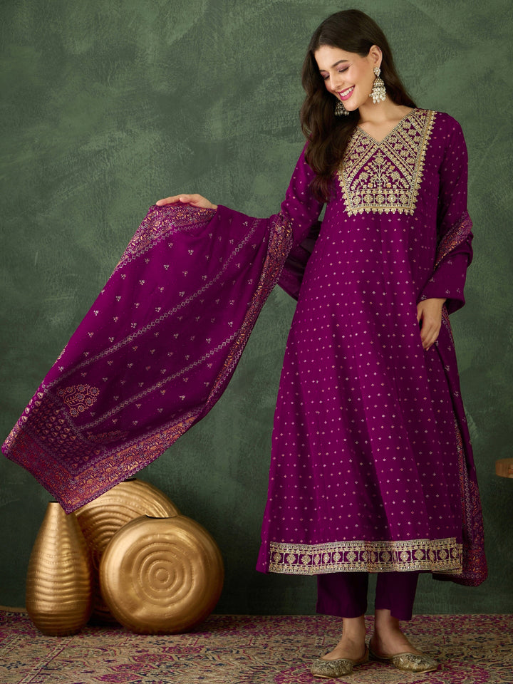 buy-women-wine-vichitra-silk-anarkali-kurta-set-online-s-to-5xl-bohorang