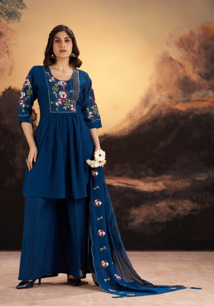 Close up embroidery detail on Blue Loop festive kurta set for women